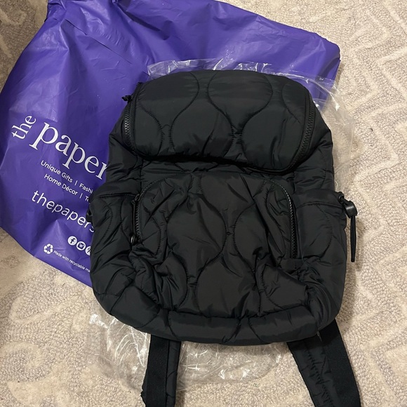 Vera Braldey featherweight backpack black- new with tags